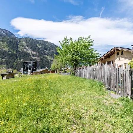 Ferienwohnung Schneeberger 3 * Mayrhofen