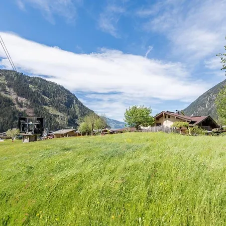Ferienwohnung Schneeberger 3 Mayrhofen