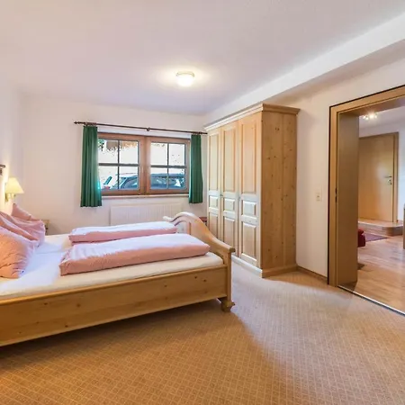 Appartamento Ferienwohnung Schneeberger 3 *