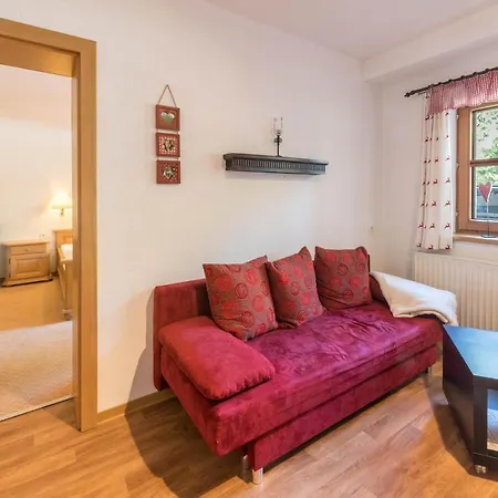 Ferienwohnung Schneeberger 3 * Mayrhofen